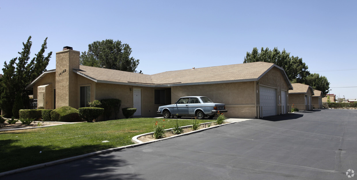 Primary Photo - Desert Terrace Apartments