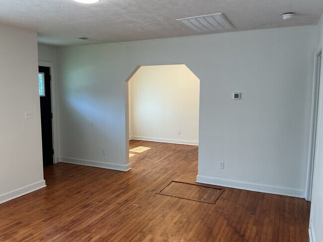 Foto del edificio - 105 Northside Dr