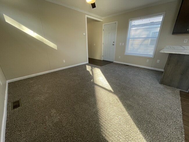 Foto del edificio - 38054 Versailles St