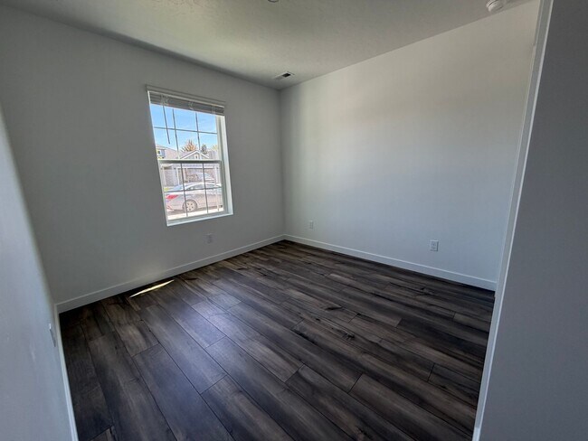 Foto del edificio - Brand New Home! Ready for Move In Today!