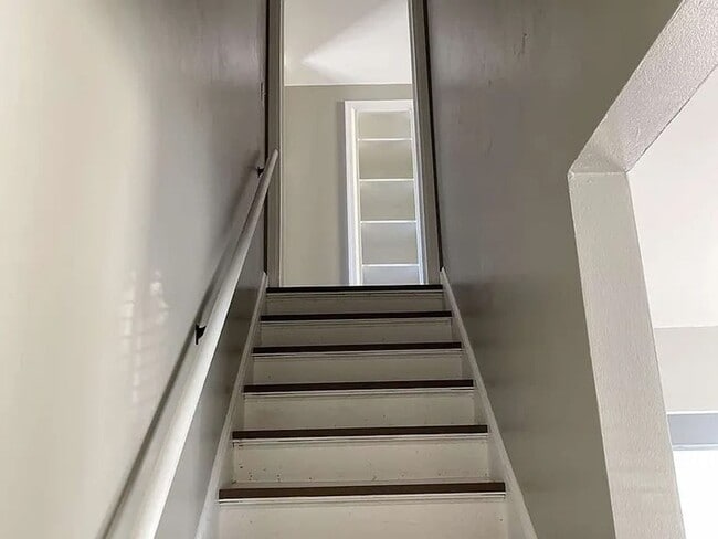 Foto del edificio - Cozy 4 bedroom, 1 bathroom Cape cod.