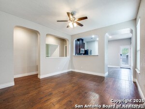 Building Photo - 9939 Balboa Ave