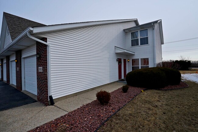 Foto del edificio - 2221 Wittenham Pl