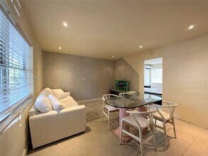 Building Photo - 345 Michigan Ave