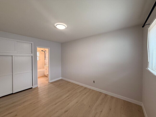 Foto del edificio - 3751-3755 Jewell St