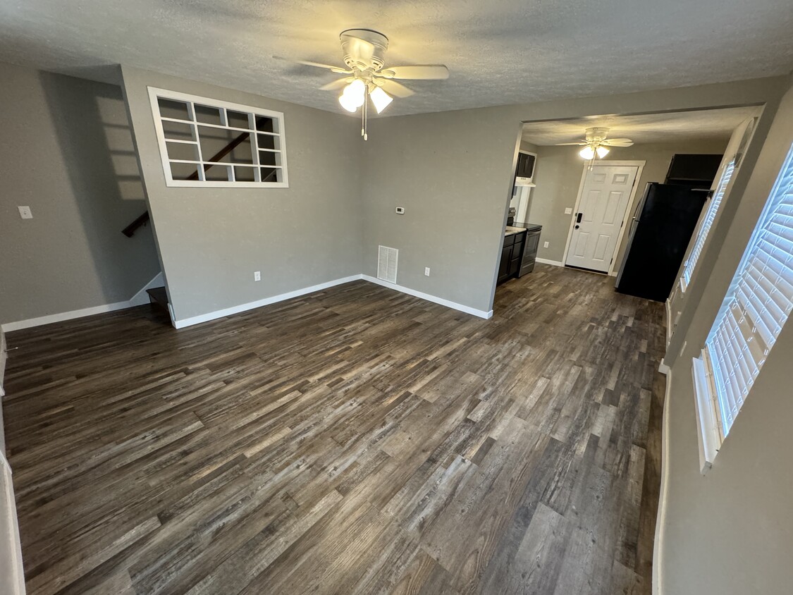 Primary Photo - 278 Forest Ave