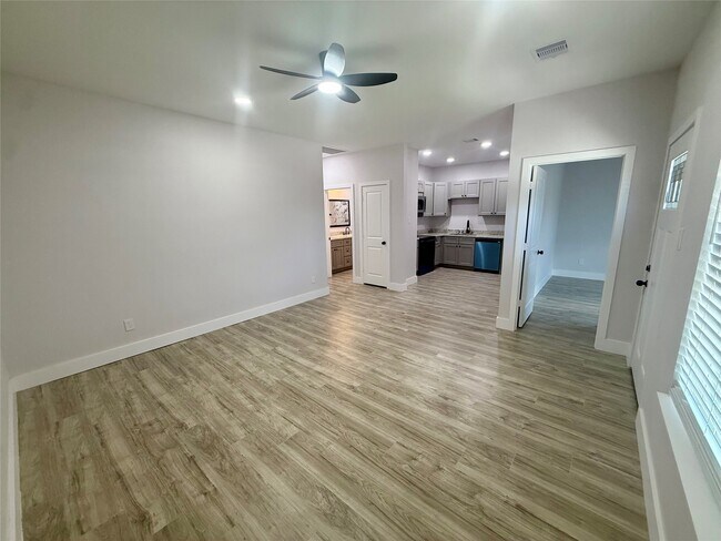 Foto del edificio - 9508 Quaker Ct