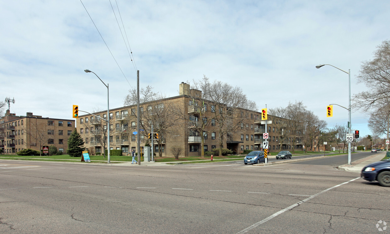 Primary Photo - Lawrence Apartments