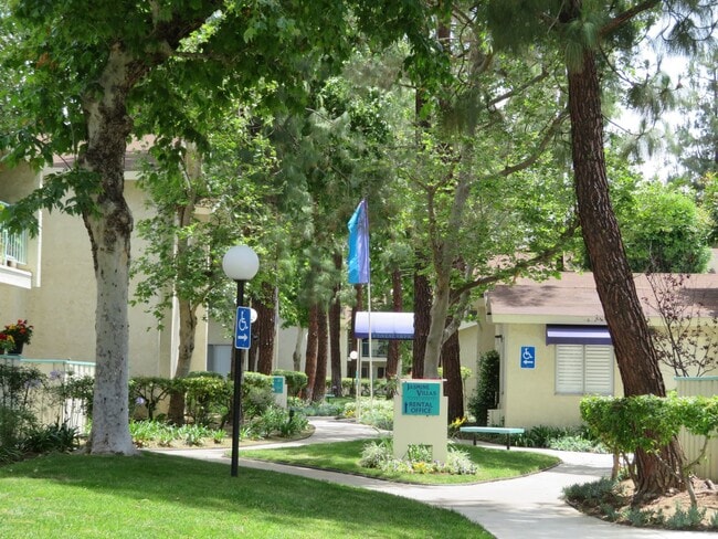 Interior Photo - Jasmine Villas Apartments