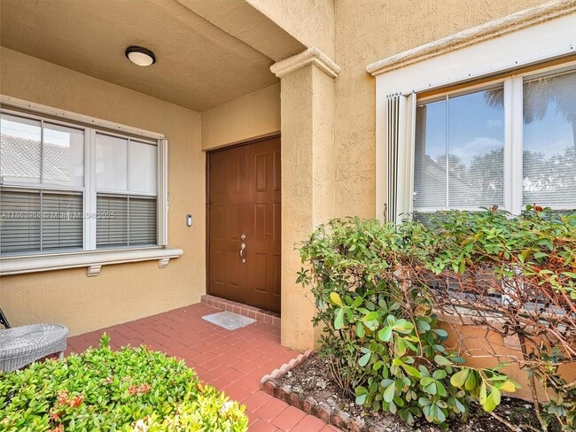 Building Photo - 3844 SW 53rd St
