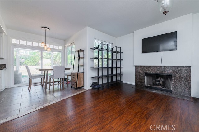 Building Photo - 28105 Hollyberry Ln