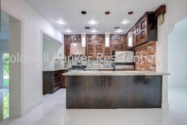 Building Photo - 4091 Matheson Ave