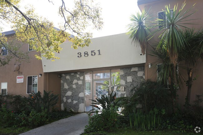 Building Photo - 3851 Keystone Ave