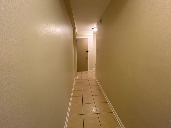 Foto del edificio - 816 W Seward Rd