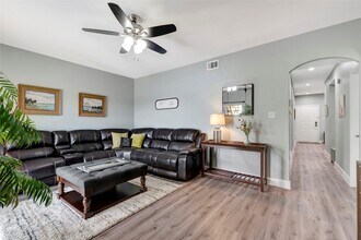 Building Photo - 18809 Egret Bay Blvd