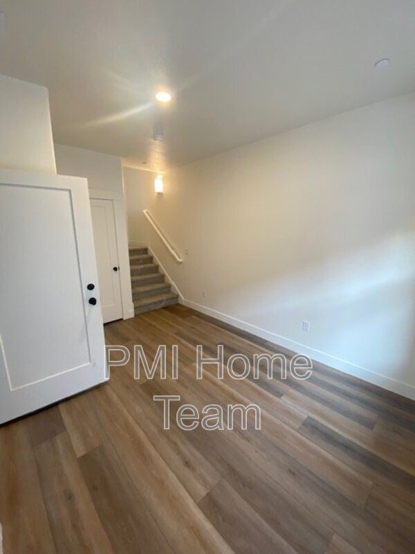 Foto del edificio - 1490 W Kason Ct
