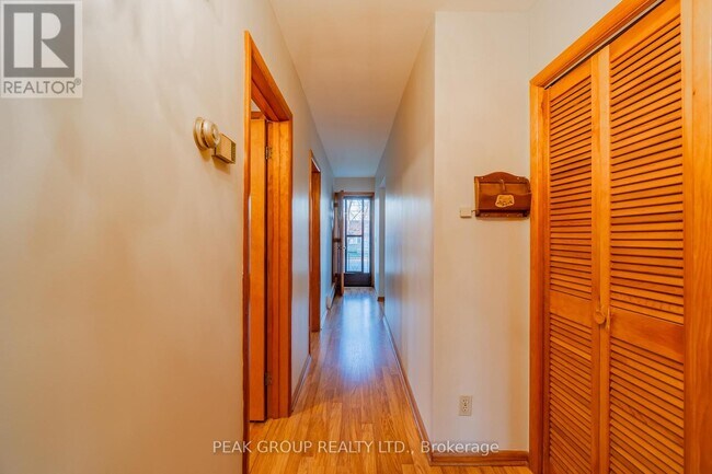 Photo du bâtiment - 248 Bertie St