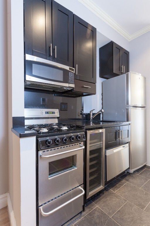 Building Photo - 1BR - No Fee & 1 month free as incentives!
