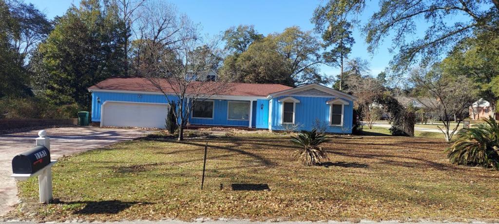 Foto principal - 1151 Sherwood Dr