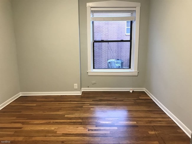 Building Photo - 1 br, 1 bath Apartment - 4617 N Ashland Ave