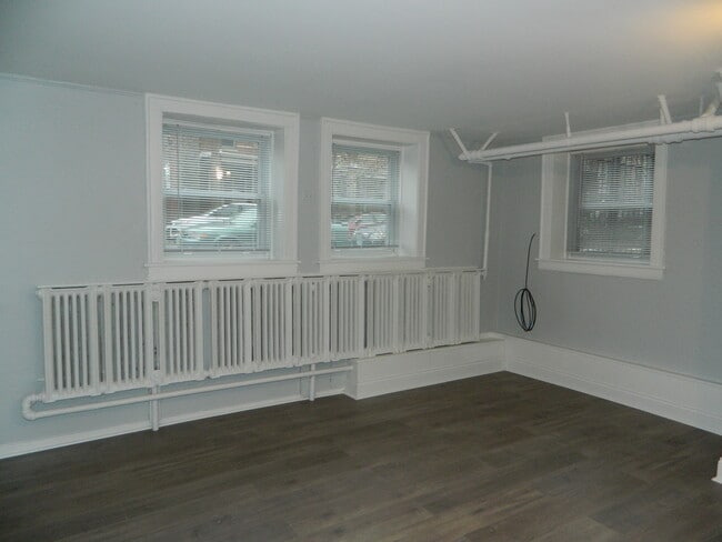 Building Photo - 2517 W Gunnison St