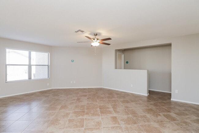 Building Photo - 8528 E Desert Ln