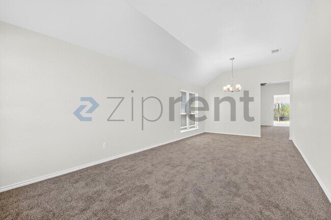 Foto del edificio - 1512 Chama Dr