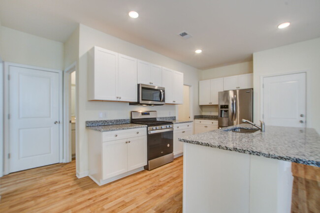 Building Photo - 250 Sweet Cherry Ln