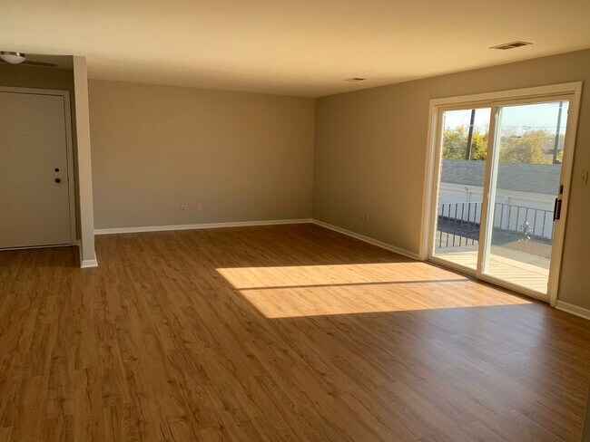 Building Photo - 1218  Camellia Drive - 15