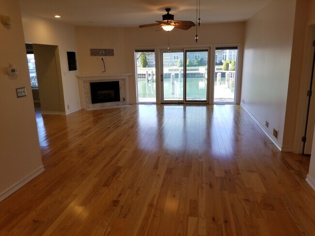 Living room - 21 Kreger Dr