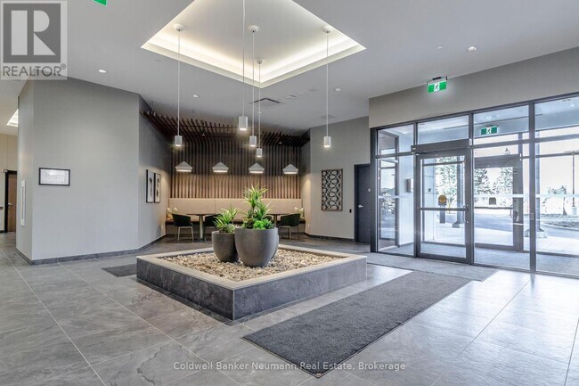 Photo du bâtiment - 525 New Dundee Rd