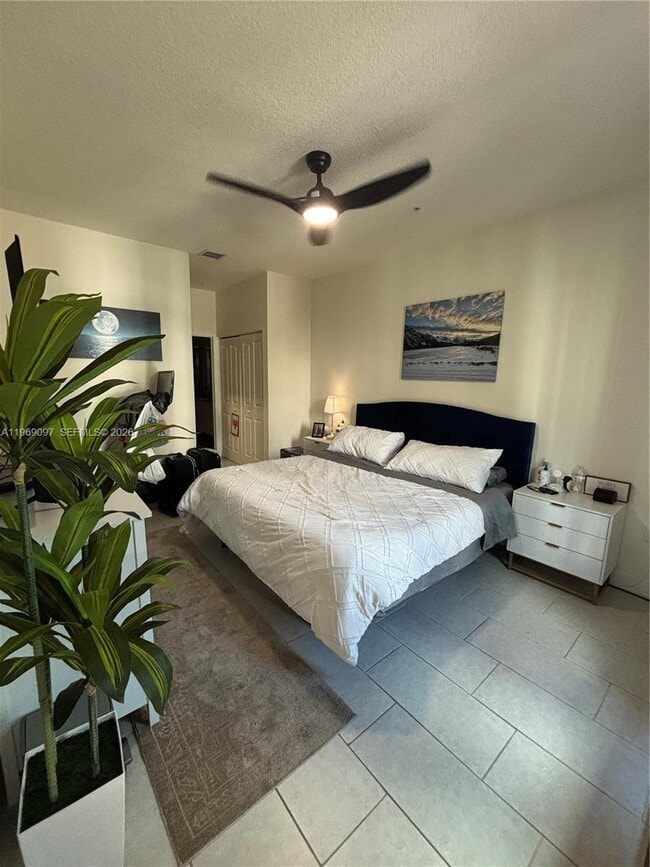 Foto del edificio - 8167 NW 41st St