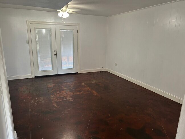 Foto del edificio - 1724 Robins St