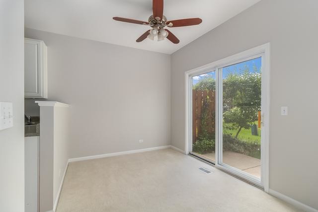 Building Photo - 2 bedroom in Aurora IL 60502