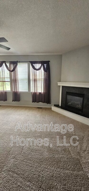 Foto del edificio - 7619 McCoy St