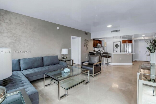 Foto del edificio - 20000 E Country Club Dr