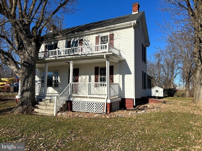 Building Photo - 2266 Henshaw Rd