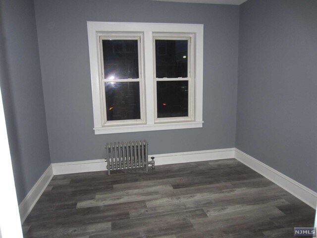 Foto del edificio - 44-48 Don Bosco Ave