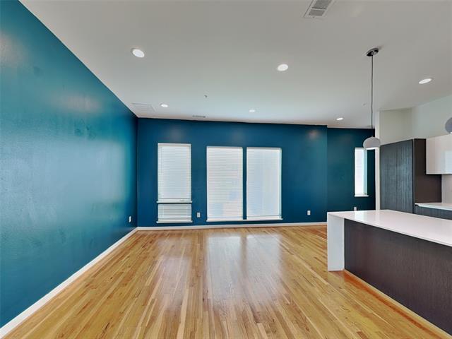 Foto del edificio - 1245 Gano St