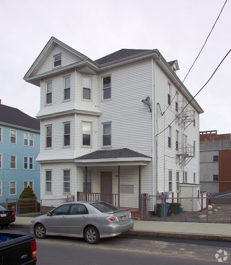 464 Division St, Fall River, MA 02721 Apartments in Fall River, MA