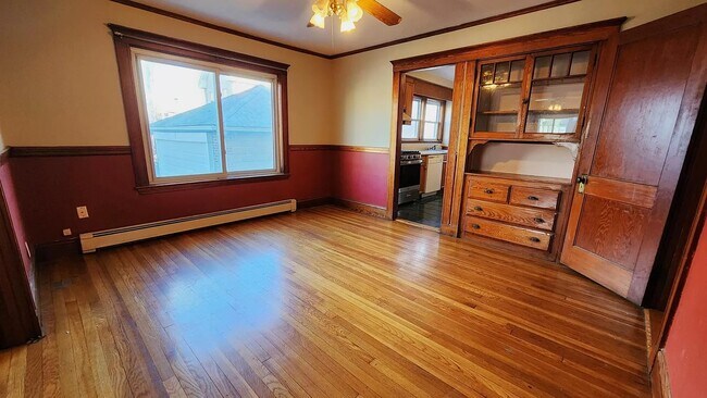 Foto del edificio - 30 Holton St