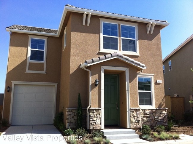 Building Photo - 3 br, 2.5 bath House - 3626 Tapestry Way