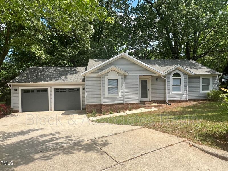 Primary Photo - 2005 Kanga Cir