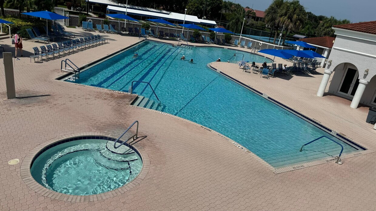 Foto principal - 5438 Verona Dr