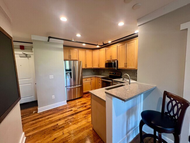Foto del edificio - 1535 Caraleigh Mills Ct