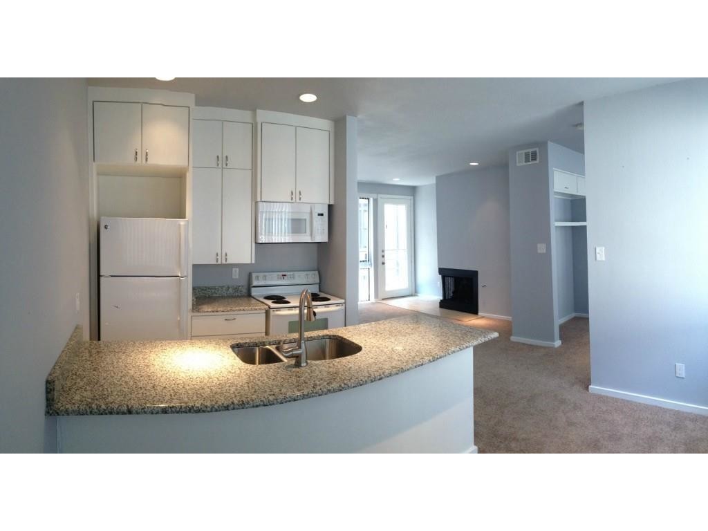 4015 Bowser Ave Unit E, Dallas, TX 75219 Condo for Rent in Dallas, TX