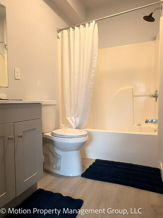 Building Photo - 6918 Northside Dr