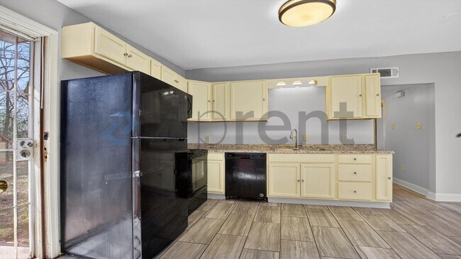 Foto del edificio - 1657 Thornton Pl SW