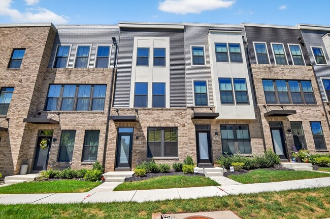 Photo - 1908 Four Roses St Townhome
