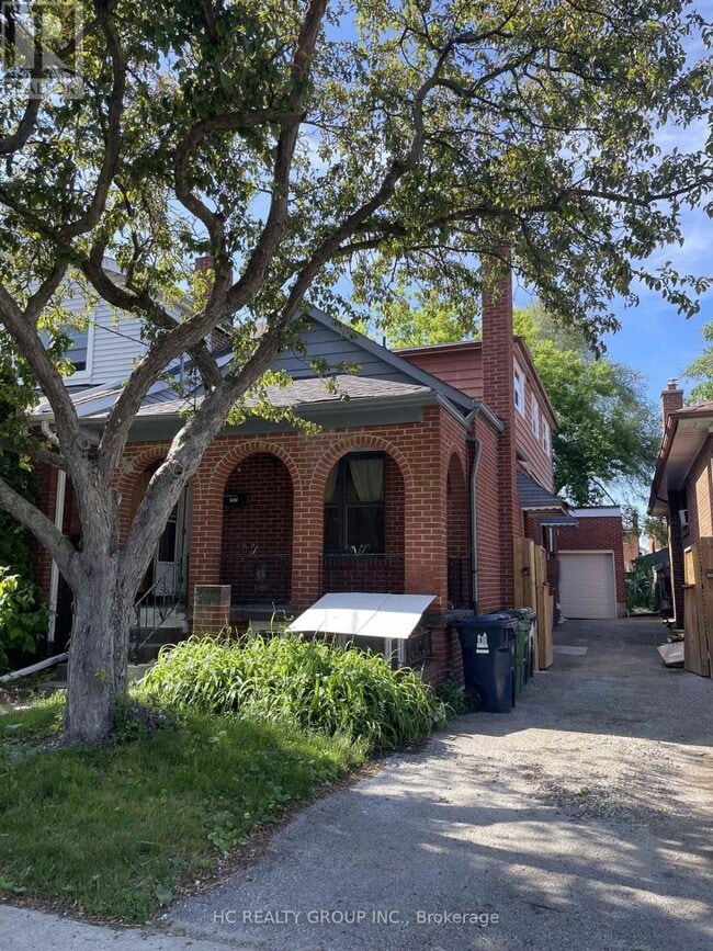 Building Photo - 48 Torrens Ave